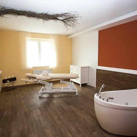 Hotel Garni 3*